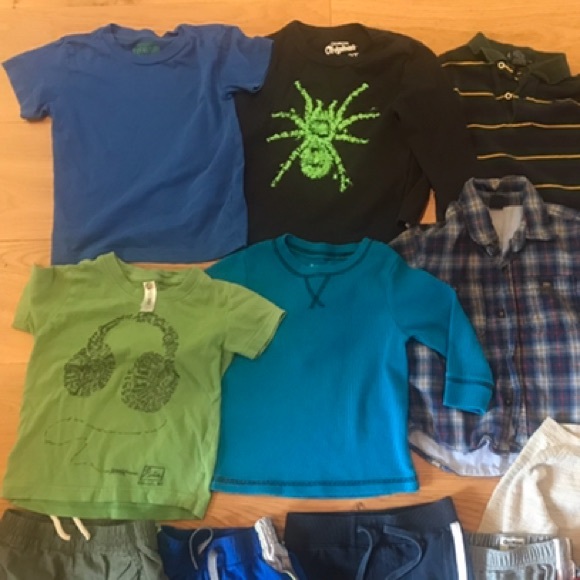 Size 2 boys lot - Picture 2 of 4